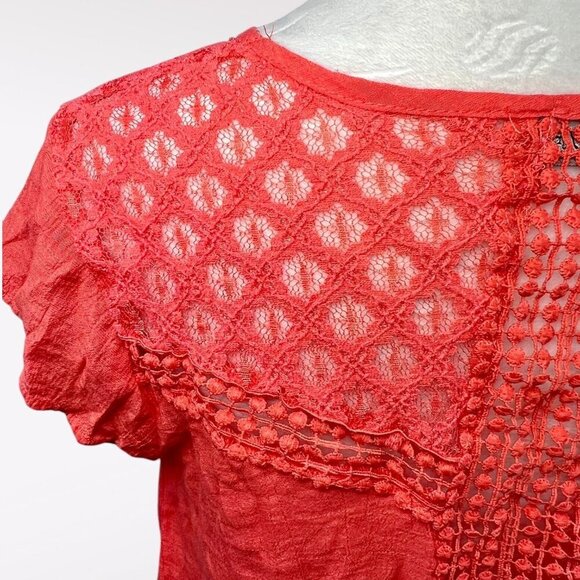 Philosophy Jr. Studio Coral Lace Crochet Top Split Back Blouse XS - Picture 8 of 10
